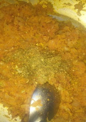 A picture of Pizza sauce.
