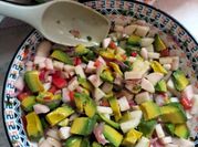 Una foto de ceviche de palmitos