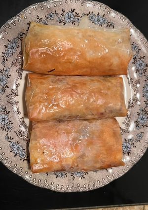 Una foto de Rollitos de primavera con langostinos