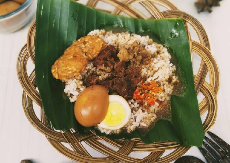 Nasi gandul khas Pati