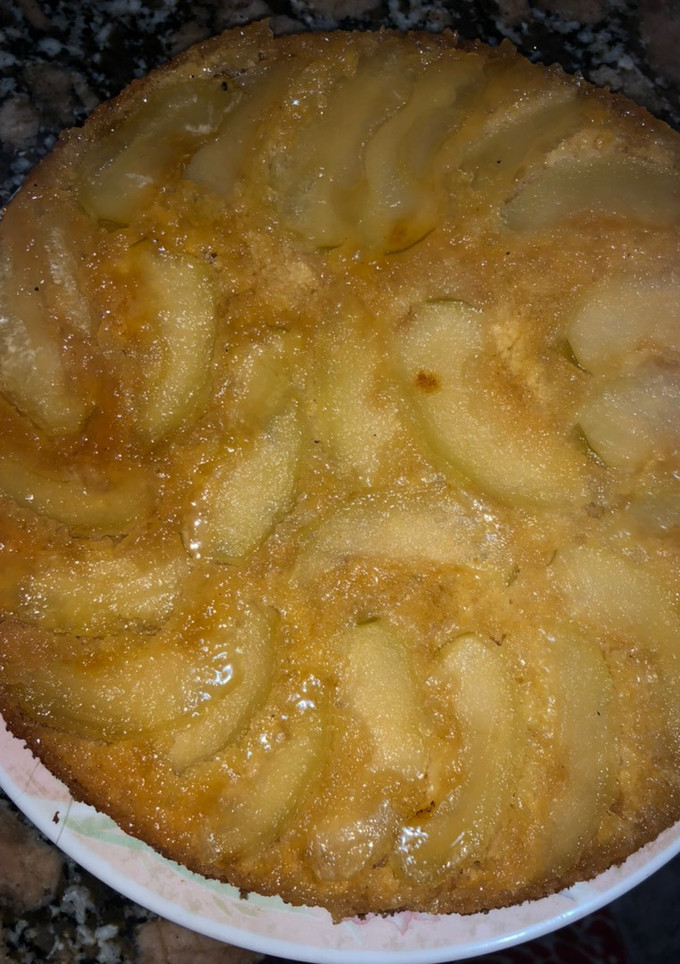 Una foto de Tarta de manzana invertida