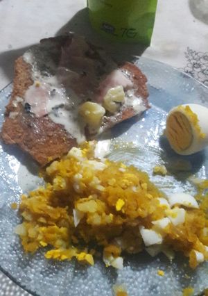 Una foto de Milanesa con salsa roquefor