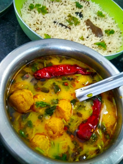 સોયા કઢી (Soya Kadhi Recipe In Gujarati) રેસીપી મુખ્ય ફોટો