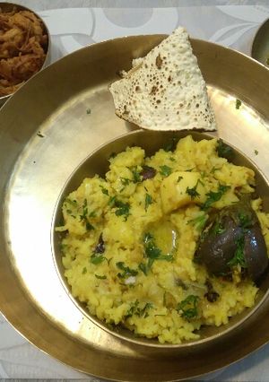 A picture of Vegetable Khichdi.