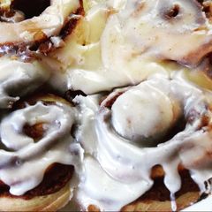 A picture of Better Than Bakery Cinnamon Rolls 🍴.
