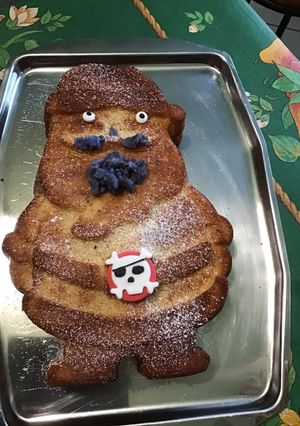 Une photo de Gâteau de noël moelleux et fondant à la clémentine et grenade