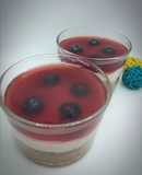 Vasos de cheesecake keto de arándanos sin azúcar