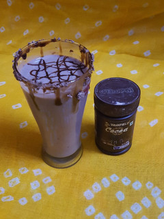 A picture of Cold cocoa.