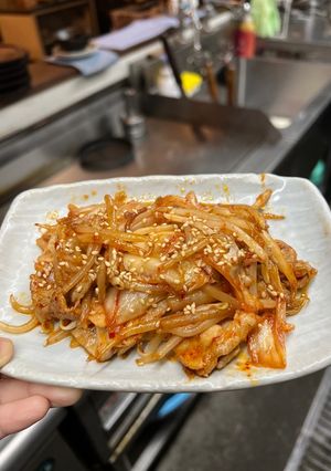 Hình của món Thịt heo xào kim chi kiểu Nhật🐷.