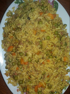 صورة لوصفة رز متبل على طريقتي