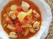 Una foto de pollo guisado de mi abuela