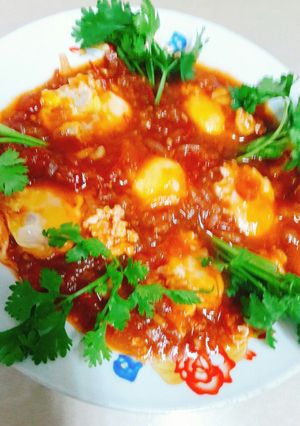Hình của món Trứng chần sauce cà chua.