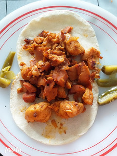 Una foto de Pollo con Jamón