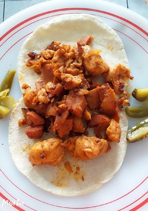 Una foto de Pollo con Jamón