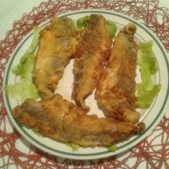 A picture of Fried fish.