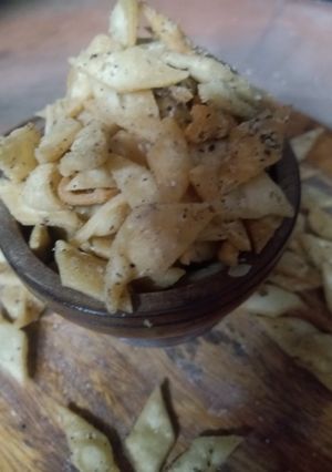 নিমকি(Nimki recipe in Bengali) রেসিপির প্রধান ছবি