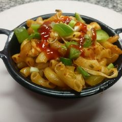 Spicy macaroni A picture of Spicy macaroni.