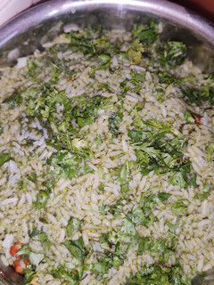 கொத்தமல்லி சாதம்(coriander rice recipe in tamil) செய்முறை முக்கிய புகைப்படம்