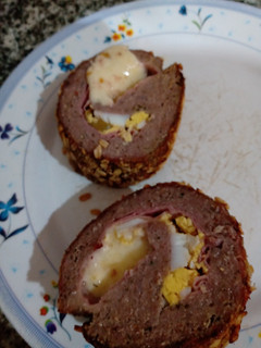 Una foto de Pan de carne crocante relleno