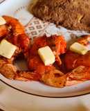 Camarones Tikin Xic con piña a la canela