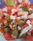 Tomate marinero (salpicón en gordo)