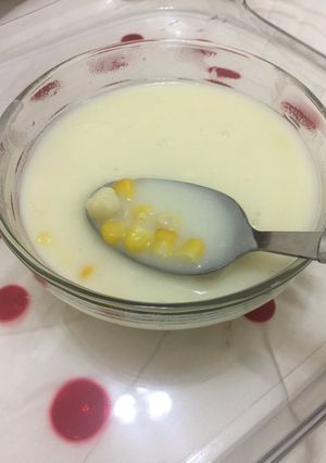 صورة لوصفة شوربة الذره وكريمة الدجاج 🌽🍲