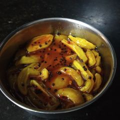 A picture of Launji.