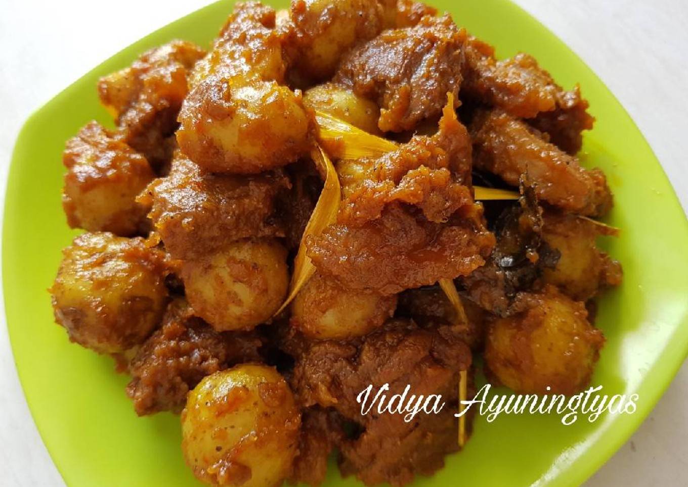 Rendang Daging Kentang