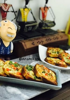 A picture of Chilli Cheese Toast.