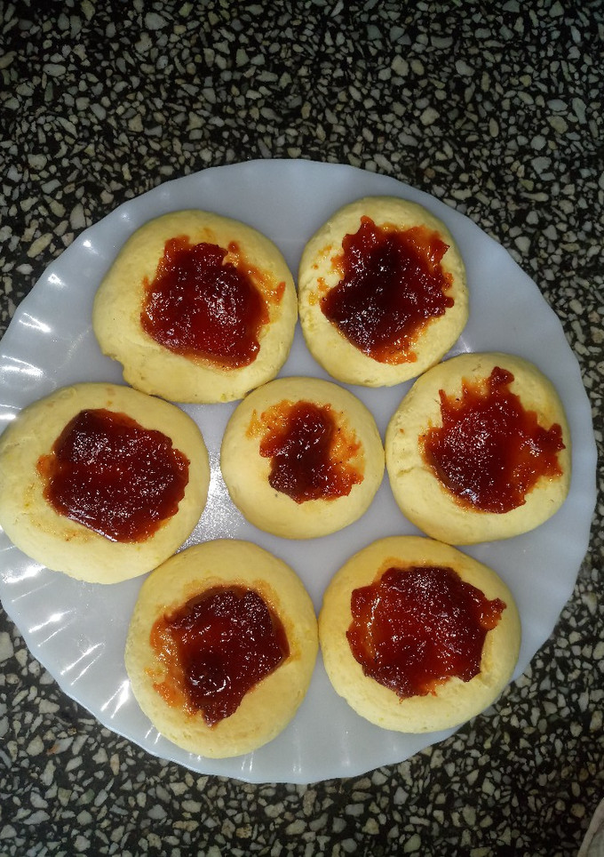 Una foto de Pepas con dulce de membrillo
