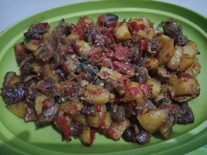 Cara Gampang Menyiapkan Resep Sambal goreng kentang ati ampela yang Enak Banget Anti Ribet, Menggugah Selera