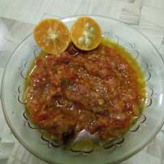 A picture of Sambal kemiri.