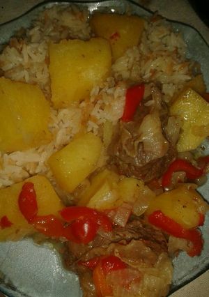 Una foto de Tapa de asado a la olla con arroz granado
