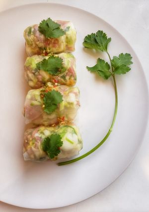รูปของ เมี่ยงญวณ/ก๋วยเตี๋ยวลุยสวน Fresh spring rolls🥦