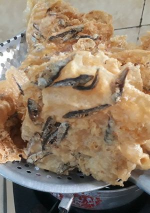 Foto resep Peyek ikan asin kecil