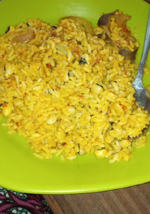 A picture of Rice nd beans jallof.