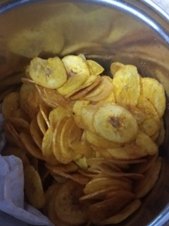 நேந்திரம் சிப்ஸ்(nendram chips recipe in tamil) செய்முறை முக்கிய புகைப்படம்