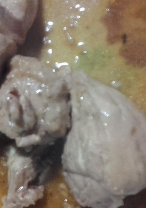 Una foto de Pollo al vino con mostaza y miel