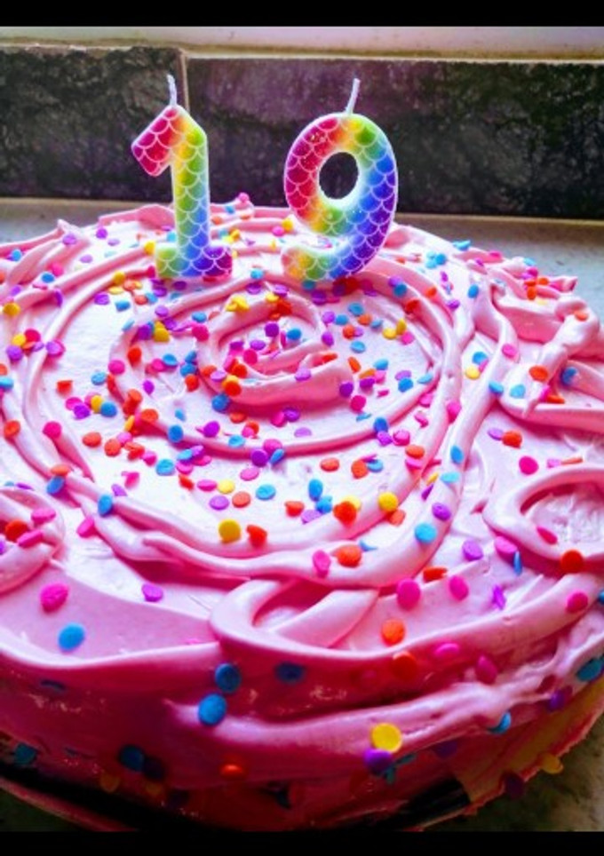 Una foto de Torta de cumpleaños sencilla para mi hija