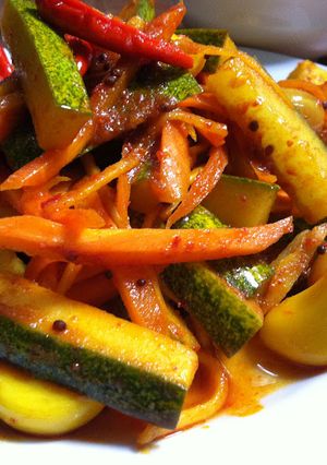 A picture of ACAR TIMUN (Cucumber pickle).