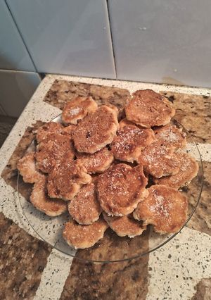 Una foto de Galletitas veganas de manzanas y nueces