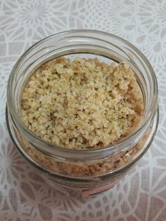Una foto de Queso parmesano de nuez de Brasil sin sal y vegano🧀