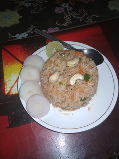 ફ્રાઇડ રાઈસ(Fried rice recipe in Gujarati) રેસીપી મુખ્ય ફોટો