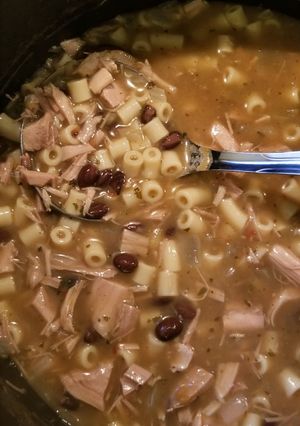 A picture of Chicken noodle chili.