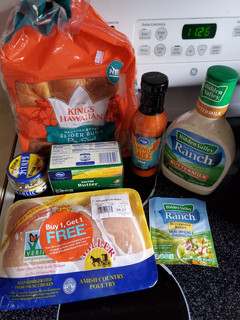A picture of Crockpot buffalo ranch chicken sliders.