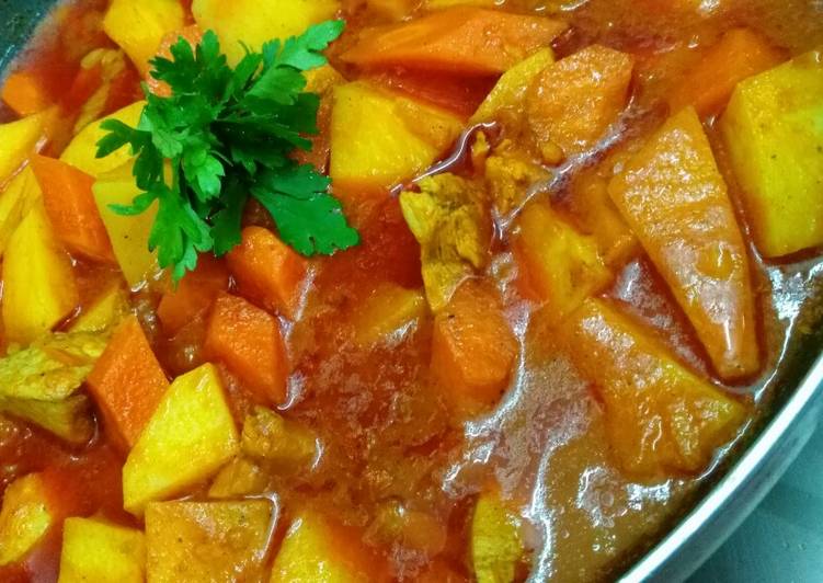 ايدام الدجاج بالبطاطا والجزر