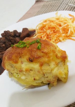 Una foto de Papa rellena al horno