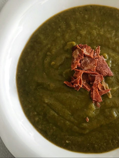 Una foto de Puré verde de verduras