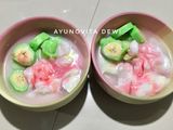 14. Es Pisang Ijo Homemade