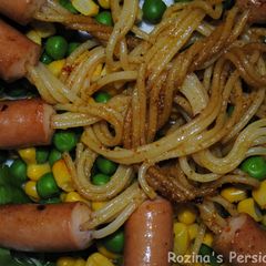 A picture of Sausage spaghetti.